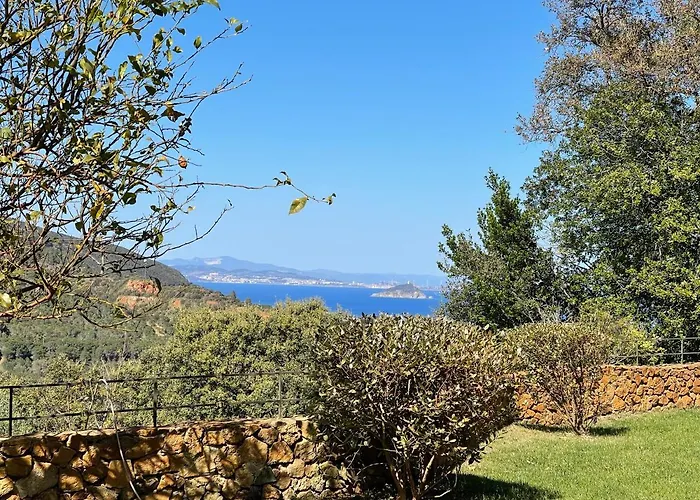 Κατάλυμα σε φάρμα Le Sughere Rio Marina